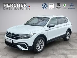 Weiß Gebraucht 2022 VW Tiguan Allspace SUV | 26.600 € (Fairer Preis)