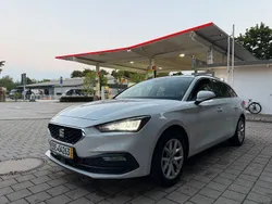 Weiß Gebraucht 2022 Seat Leon Style Limousine | 14.161 € (Etwas zu teuer)