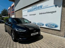 Schwarz Gebraucht 2023 Ford Focus ST-Line X Limousine | 25.900 € (Teuer)
