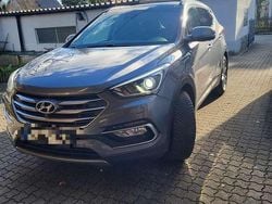 Grün Gebraucht 2017 Hyundai Santa Fe Premium SUV | 17.899 € (Guter Preis)