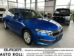 Blau Gebraucht 2024 Skoda Octavia Kombi | 29.470 € (Guter Preis)