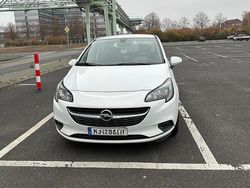 Weiß Gebraucht 2016 Opel Corsa Kleinwagen | 8.800 €