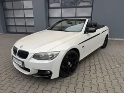 Weiß Gebraucht 2012 BMW 330 Cabriolet Comfort Edition Cabrio | 13.900 € (Guter Preis)