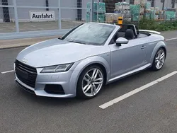 Gebraucht 2017 Audi TT Roadster Design Cabrio | 27.999 € (Teuer)