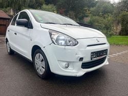 Weiß Gebraucht 2015 Mitsubishi Space Star Diamant Edition Kleinwagen | 2.280 € (Superpreis)