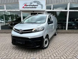 Silber Gebraucht 2018 Toyota Proace Comfort Van | 15.900 € (Fairer Preis)
