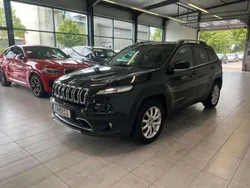 Brilliant black crystal pearl Gebraucht 2016 Jeep Cherokee Limited SUV | 11.900 € (Superpreis)