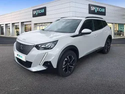Perlmutt weiß Gebraucht 2021 Peugeot e-2008 Allure SUV | 16.990 € (Fairer Preis)