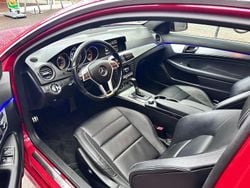 Rot Gebraucht 2012 Mercedes C250 Coupé | 12.700 € (Fairer Preis)