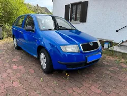 Blau Gebraucht 2003 Skoda Fabia Kombi | 1.500 € (Fairer Preis)