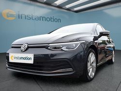 Grau Gebraucht 2021 VW Golf VIII Kleinwagen | 22.449 € (Fairer Preis)