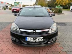 Schwarz Gebraucht 2006 Opel Astra Cabriolet Cabrio | 2.850 € (Guter Preis)