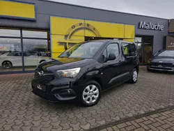 Schwarz Gebraucht 2019 Opel Combo Life Edition Van / Kleinbus | 13.650 € (Fairer Preis)