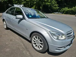 Silber Gebraucht 2010 Mercedes C180 Limousine | 5.900 €
