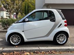Weiß Gebraucht 2011 Smart ForTwo Coupé Passion Kleinwagen | 5.250 € (Fairer Preis)