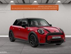 Rot Gebraucht 2022 Mini Cooper Kleinwagen | 25.490 € (Etwas zu teuer)