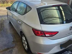 Silber Gebraucht 2015 Seat Leon Style Limousine | 8.999 € (Fairer Preis)