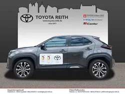 Marlingrau metallic Gebraucht 2023 Toyota Yaris Hybrid Connect Style SUV | 24.330 € (Superpreis)