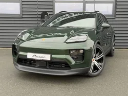 Gruen Gebraucht 2025 Porsche Macan SUV | 104.900 € (Fairer Preis)