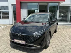Pearl black Gebraucht 2024 Nissan Qashqai Acenta SUV | 25.888 € (Guter Preis)