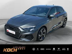 Grau Gebraucht 2023 Audi A3 Sportback S-Line Limousine | 30.490 € (Teuer)
