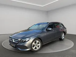 Grau Gebraucht 2017 Mercedes E250 Kombi | 25.999 € (Fairer Preis)