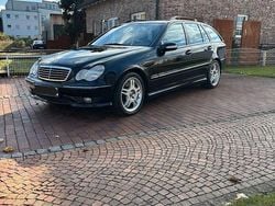 Schwarz Gebraucht 2002 Mercedes C32 AMG AMG Kombi | 13.250 € (Teuer)
