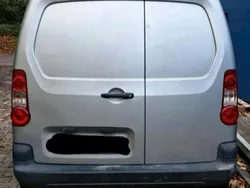 Weiß Gebraucht 2009 Peugeot Partner Van / Kleinbus | 1.000 € (Superpreis)