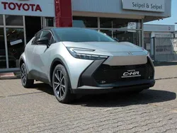Silber Neu 2025 Toyota C-HR SUV | 36.369 € (Fairer Preis)