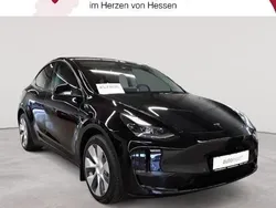 Solid black Gebraucht 2021 Tesla Model Y Long Range SUV | 28.990 € (Guter Preis)