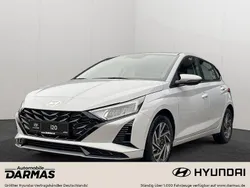 Blau Neu 2025 Hyundai i20 Trend Limousine | 19.890 € (Guter Preis)