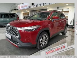 Rot Neu 2025 Toyota Corolla Cross Style SUV | 31.850 € (Superpreis)