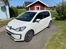 Weiß Gebraucht 2018 VW e-up! Kleinwagen | 9.900 € (Fairer Preis)