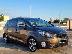Braun Gebraucht 2013 Kia Carens Spirit Van / Kleinbus | 9.600 € (Etwas zu teuer)