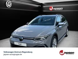 Grau Gebraucht 2023 VW Golf Alltrack R Kombi | 36.970 € (Fairer Preis)