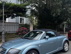 Blau Gebraucht 2002 Audi TT Roadster Cabrio | 2.800 € (Guter Preis)