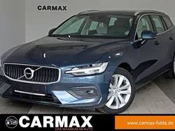 Blau Gebraucht 2020 Volvo V60 Momentum Kombi | 21.900 € (Fairer Preis)