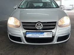 Silber Gebraucht 2008 VW Golf V Comfortline Kombi | 2.499 € (Fairer Preis)