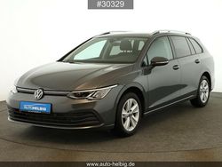 Grau Gebraucht 2024 VW Golf VIII Life Kombi | 20.990 € (Superpreis)