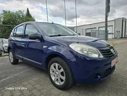 Blau Gebraucht 2009 Dacia Sandero Kleinwagen | 1.500 € (Fairer Preis)