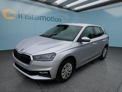 Silber Neu 2025 Skoda Fabia Limousine | 18.299 € (Guter Preis)