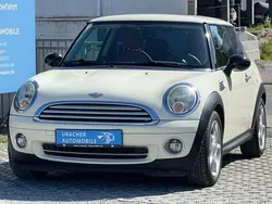 Weiß Gebraucht 2008 Mini ONE Kleinwagen | 4.990 € (Etwas zu teuer)