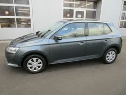 Quarzgrau metallic Gebraucht 2020 Skoda Fabia Active Kleinwagen | 12.290 € (Etwas zu teuer)