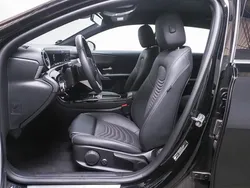 Schwarz Gebraucht 2024 Mercedes A200 Advanced Kleinwagen | 30.790 € (Fairer Preis)