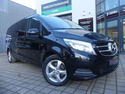 Schwarz Gebraucht 2018 Mercedes V250 Van / Kleinbus | 33.800 € (Fairer Preis)
