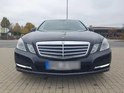 Schwarz Gebraucht 2011 Mercedes E220 Limousine | 13.500 € (Fairer Preis)