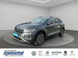 Grau Gebraucht 2024 VW T-Roc Style SUV | 34.220 € (Fairer Preis)