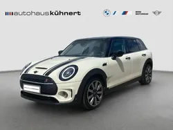 Weiß Gebraucht 2022 Mini Cooper S Clubman Kombi | 28.765 € (Guter Preis)