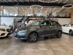 Grau Gebraucht 2019 Skoda Fabia Ambition Limousine | 12.690 € (Fairer Preis)