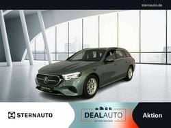 Metalliclack verdesilber Gebraucht 2024 Mercedes E200 Avantgarde Kombi | 42.980 € (Superpreis)